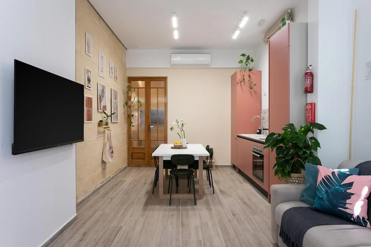 Charming Stay In The 3 Cities Cospicua Malta